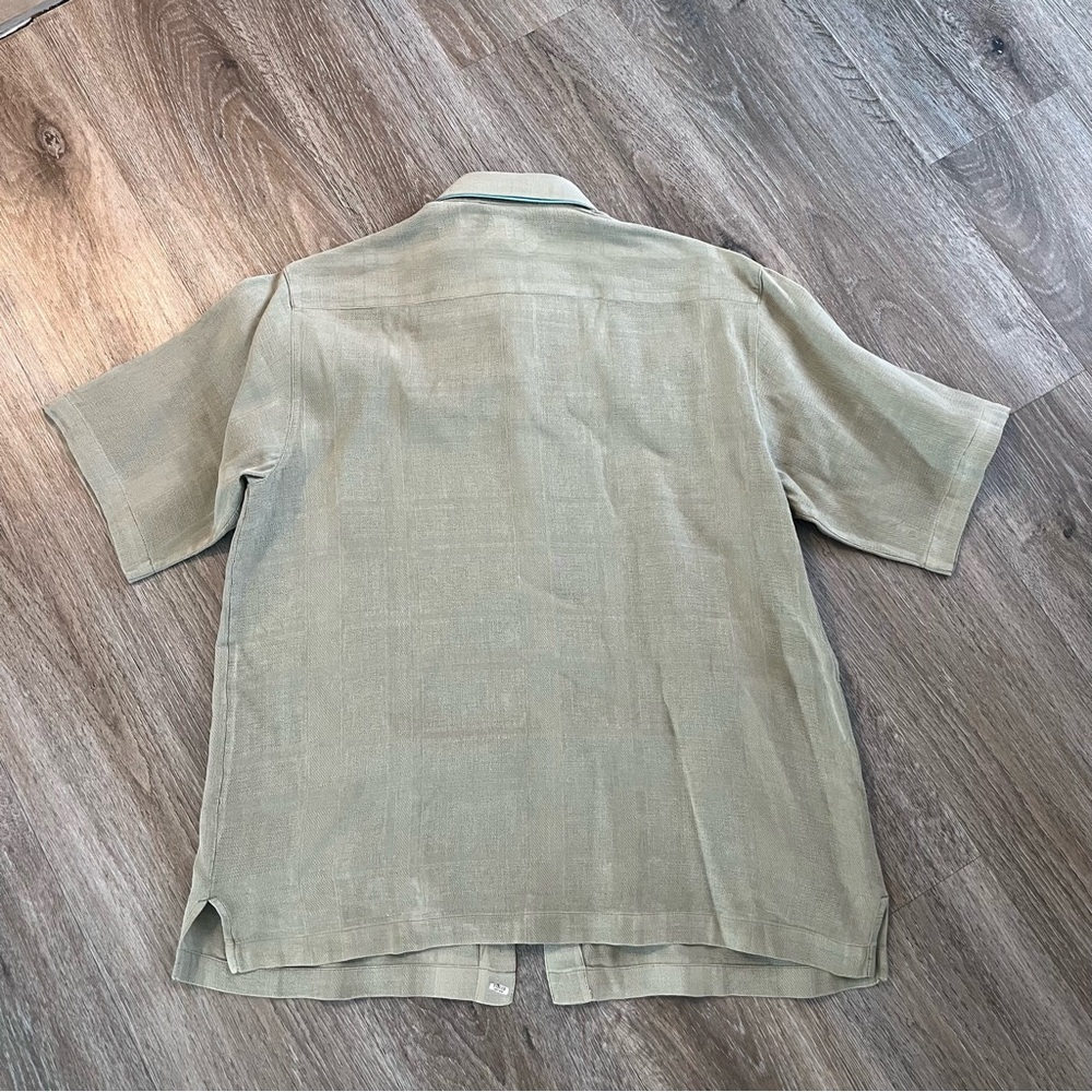 Caribbean button down - Picture 4 of 4